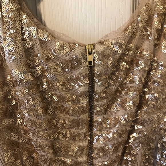 Xscape party dress gold sequin size 12 - Picture 4 of 5